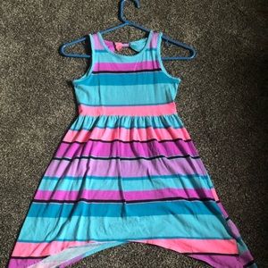 Mid length dress tricolored